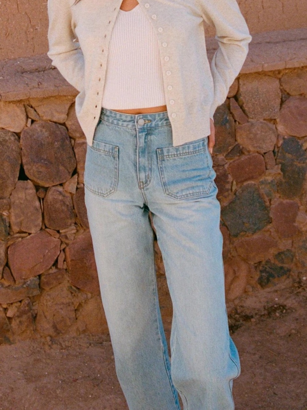 Rowie the Label Light Wash High-Rise Women’s Jeans